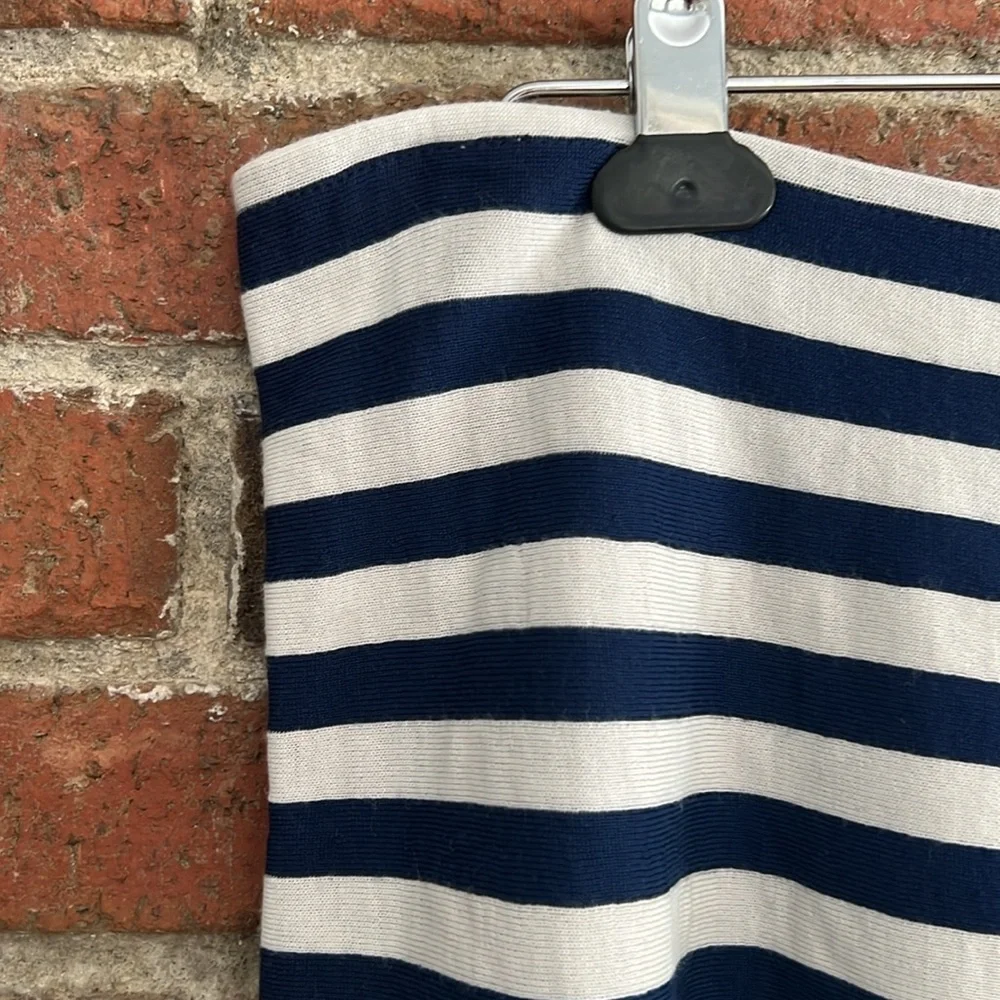 St. John size 14 navy white striped skirt - Picture 3 of 8